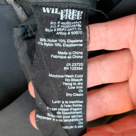 Aritzia Wilfred Free Pants Skinny Straight Leg Trouser Mid rise Black Size 2 - Picture 9 of 12